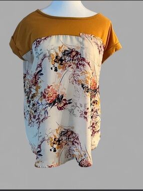 Floral Print Short Sleeve Top